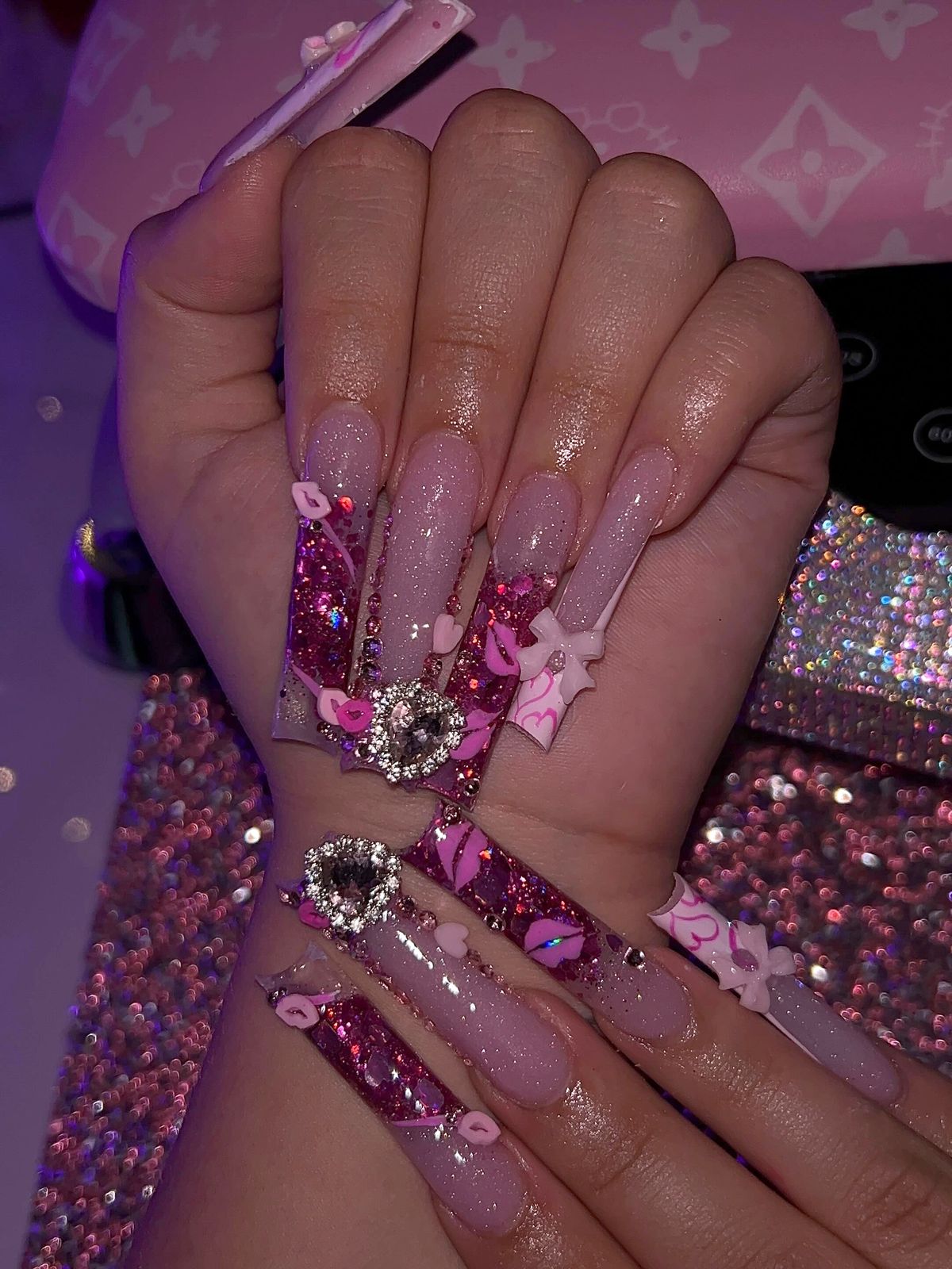 Hot pink glitter set with lip prints and rhinestone heart charms