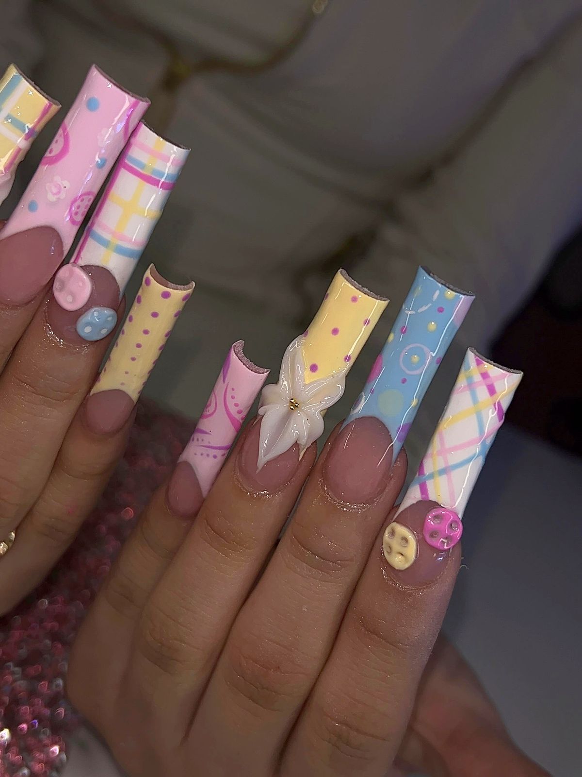 Extra-long square pastel set with plaid, polka dots and 3D flowers